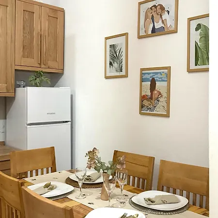 Sunny Family Apartmán Golem (Tirana)