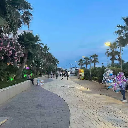 Sunny Family * Golem (Tirana)