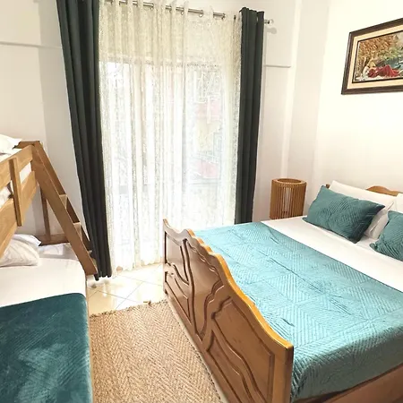 Apartment Sunny Family Golem (Tirana)