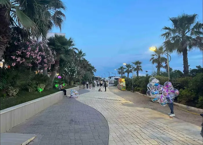 Sunny Family * Golem (Tirana)